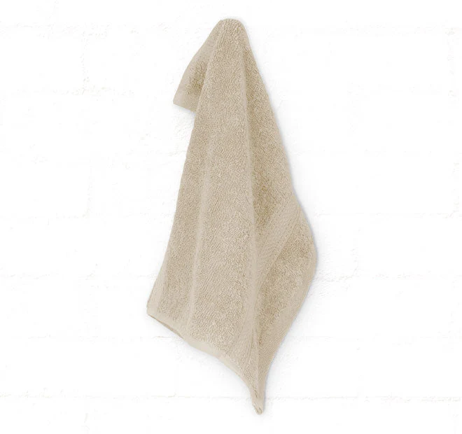 St Regis 600GSM Bath Towel Range Stone - Image 6