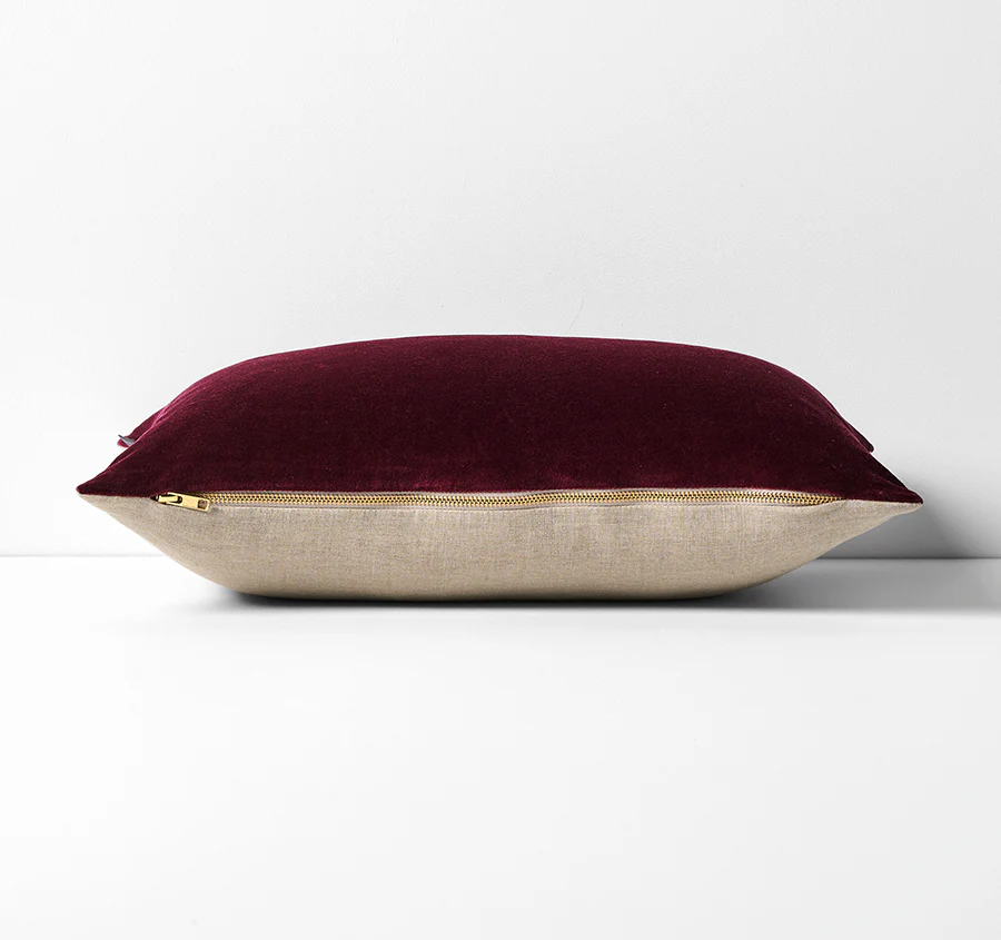 Luxury Velvet 30x50cm Filled Cushion Mulberry - Image 3