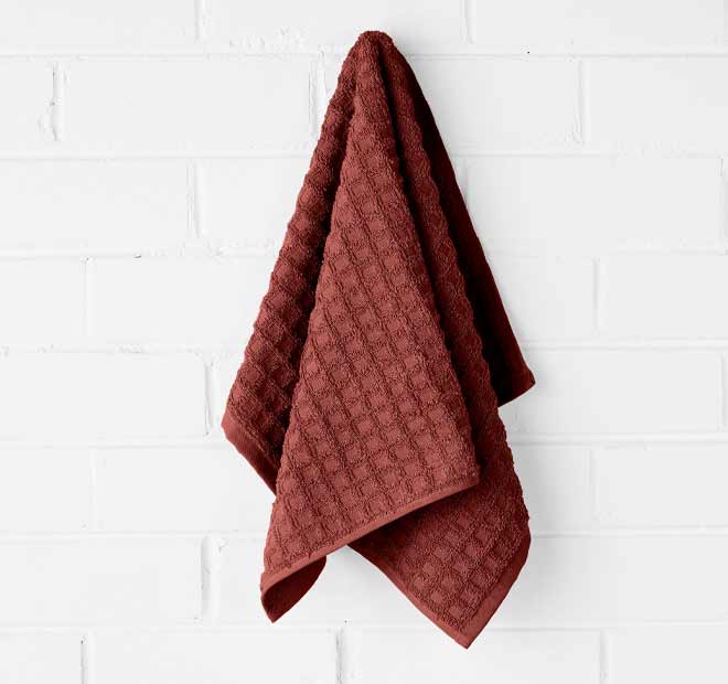 Waffle 5 Piece 580GSM Cotton Bath Towel Set Mahogany - Image 3