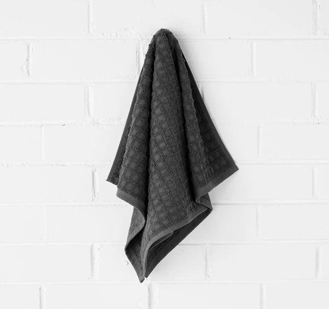 Waffle 580GSM Cotton Bath Towel Range Charcoal - Image 3