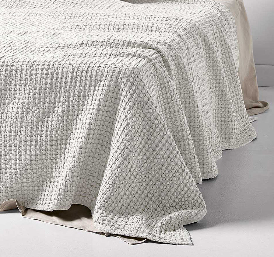 Waffle Bed Throw White - Image 3