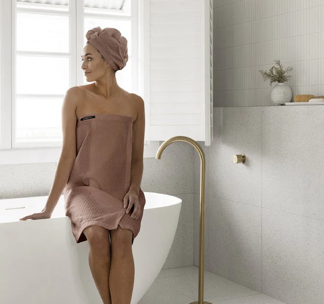 Matrix Microfibre Body Wrap Woodrose - Image 3