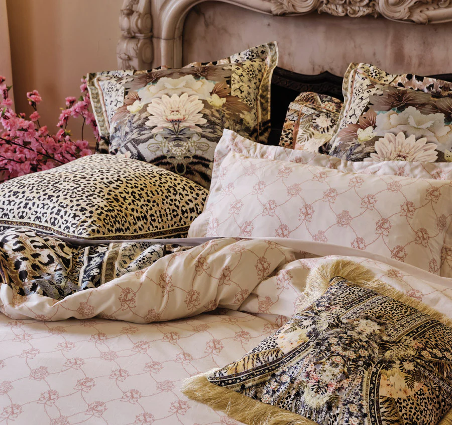 Motto Maiko European Pillowcase Peach - Image 3