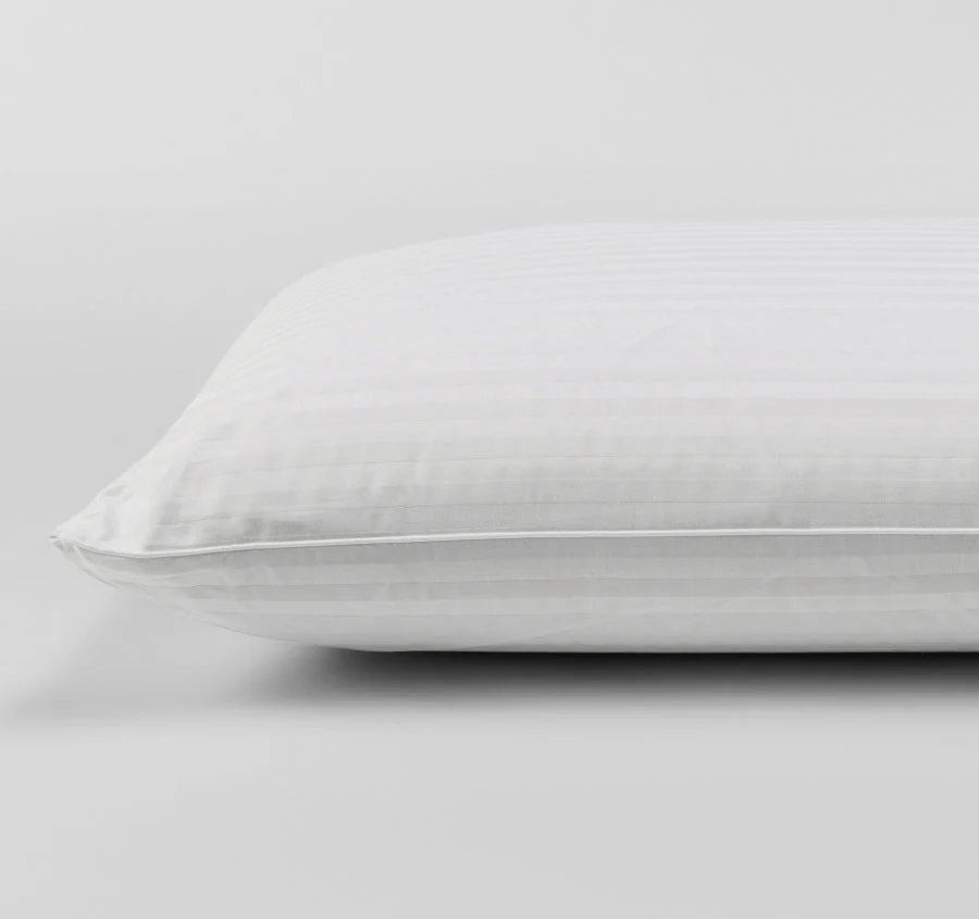 Luxurious Latex High Profile Medium Feel Standard Pillow - Image 3