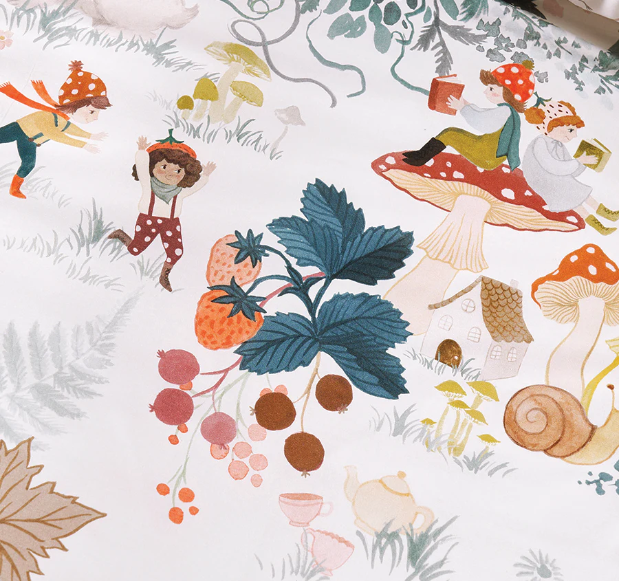 Magic Garden Cot Quilt Cover Multi - Image 2