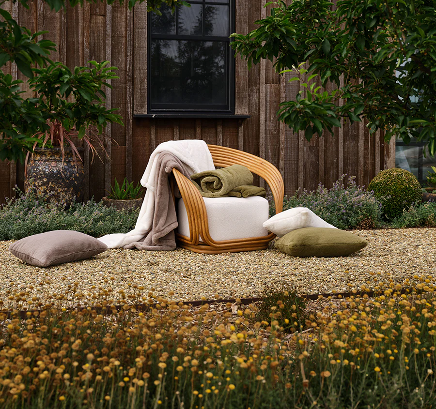 Evora 130x170cm Throw Rug Vanilla - Image 3