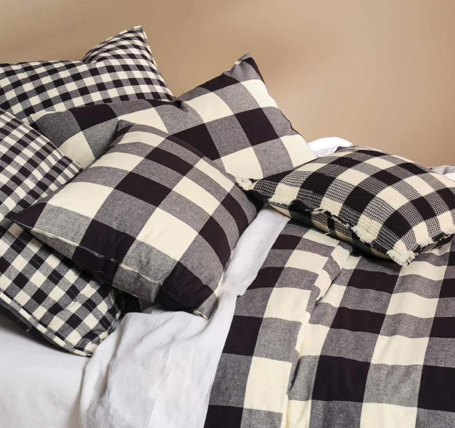 Wren Quilt Cover Set Range Black - Image 3