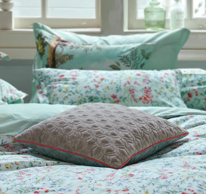 Midnight Garden Quilt Cover Set Range White - Image 4